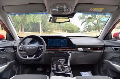 寶駿RC-6，為女性而“紅”，為“智行”而生